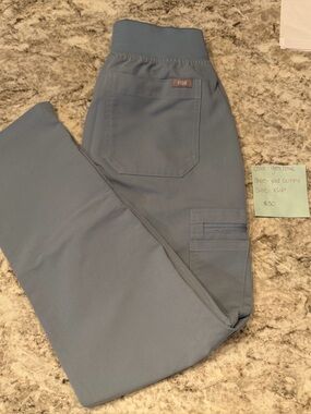 FIGS Women’s Slim Cargo Pants in Grey Blue